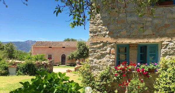 Agriturismo Casteddu Padru Zewnętrze zdjęcie